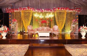 Top 10 Mehndi Staging & Floral Themes Trending in Lahore Right Now