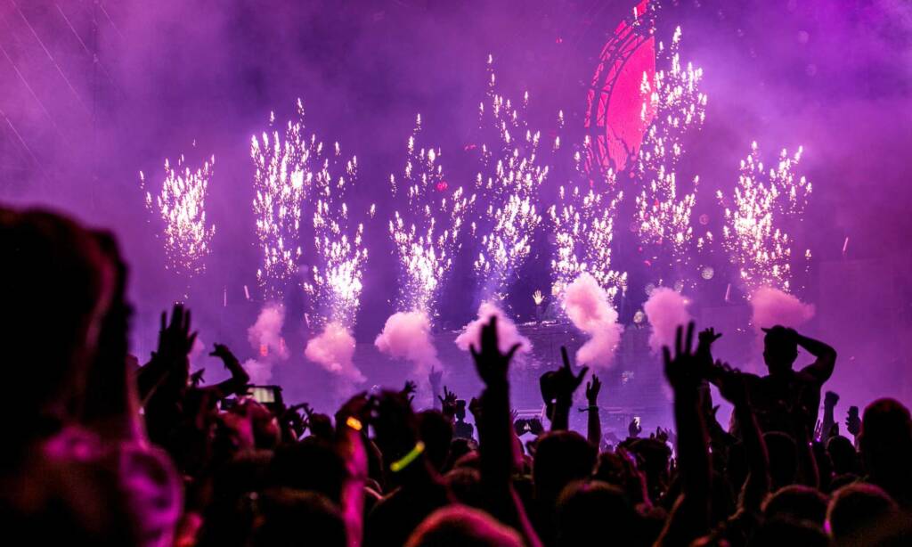 Event Entertainment & Artist Booking in Lahore | Best Decore