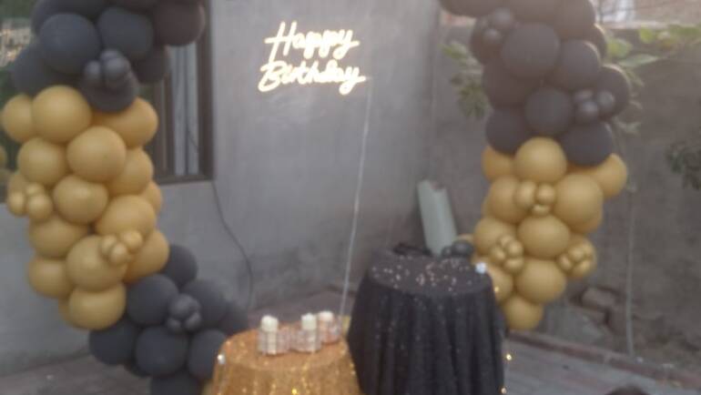 Mocha & Caramel Balloon Birthday Setup: A Complete Portfolio Spotlight